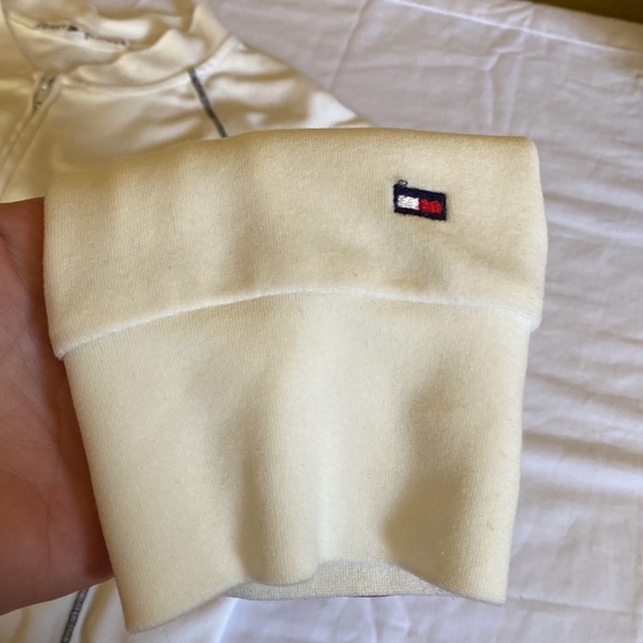 Tommy Hilfiger Velvet Thin Light Zip Up Sweater - Picture 10 of 10